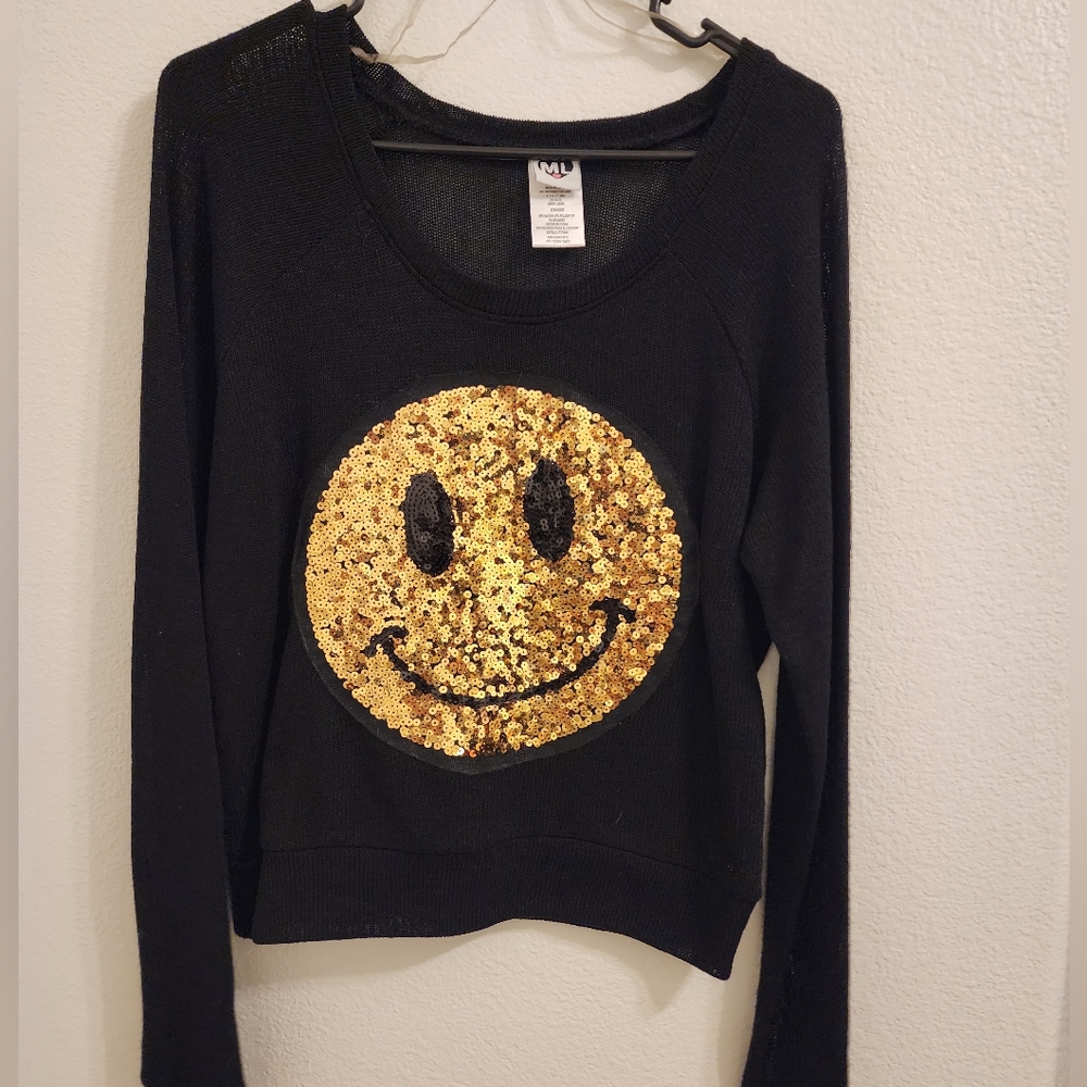 Happy face sequin long sleeve